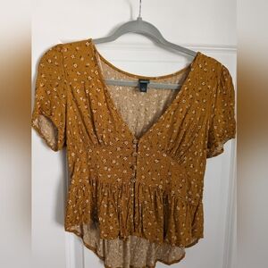 NWOT Wild Fable Floral Blouse